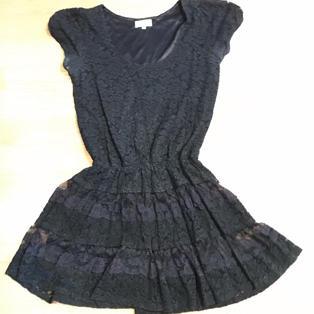 ◾️Black Lace Fitted Tunic◾️